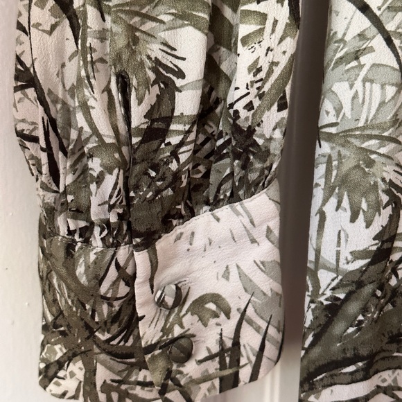 Sanctuary Green Botanical Leaf Kimono Robe/ Beach Cover up - One Size - Picture 8 of 9